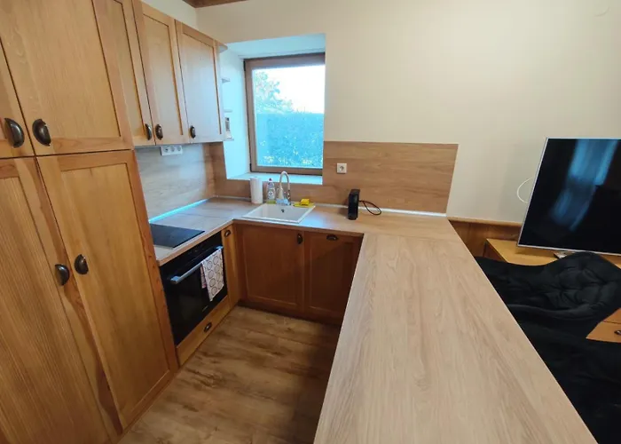 78 By The Pool Apartment